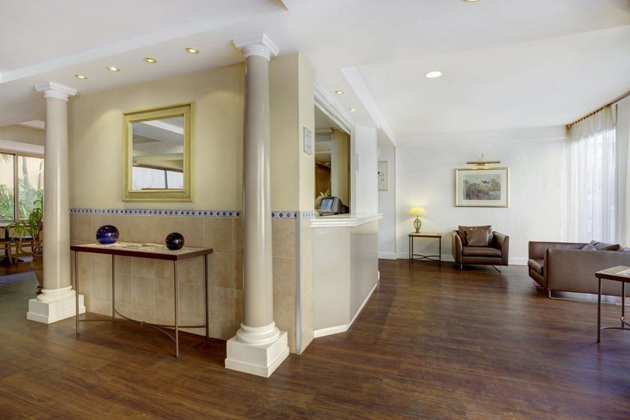 Appart hôtel Residhome Promenade Nice